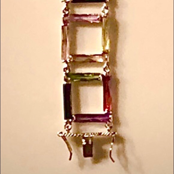 This matches the Ring and Pendant, Beautiful set❣️ - Picture 2 of 7